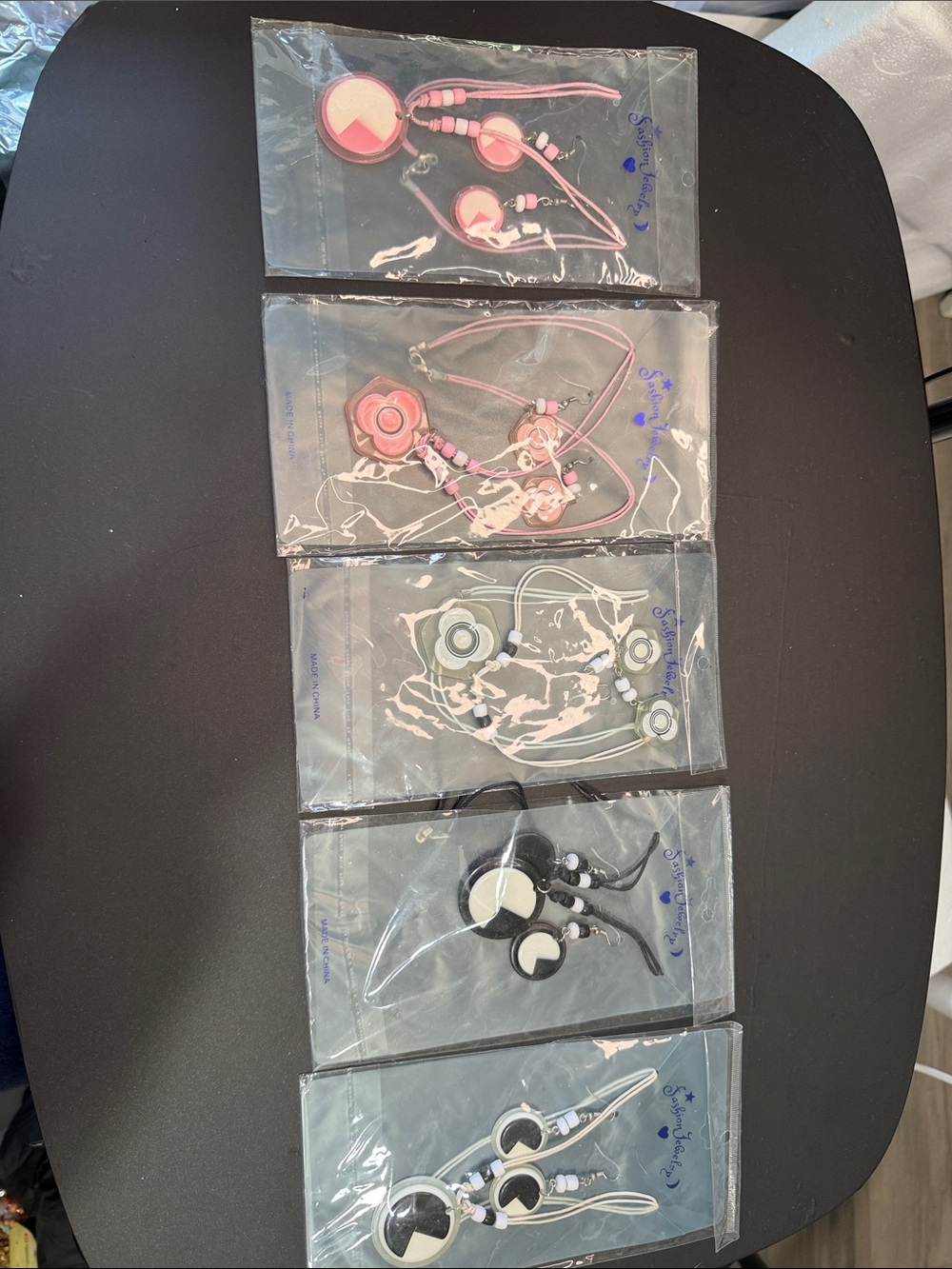 Lot of necklaces and earrings sets